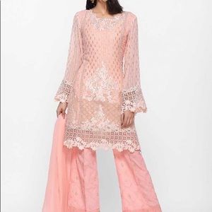 Pakistani Indian suit